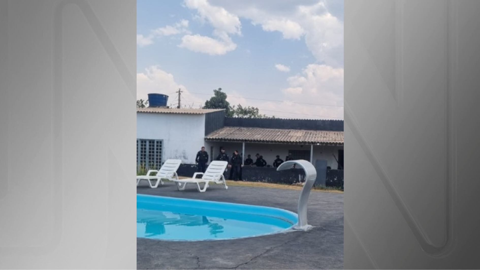 Carro enterrado em bunker: homens desaparecidos foram cobrar R$ 250 mil