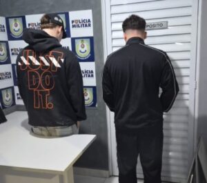 dupla pichou ateou fogo shopping