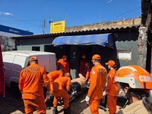 Homem, 200kg, resgate, oficina, Avenida Senador Metelo