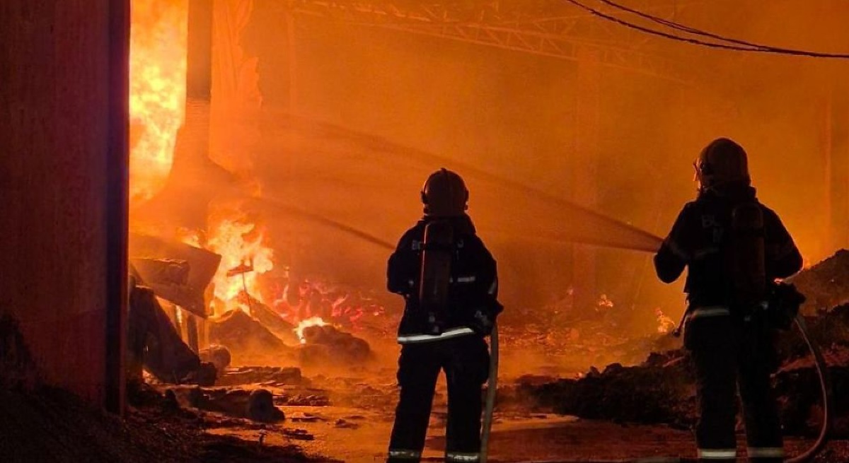 Inc&ecirc;ndio em f&aacute;brica de ra&ccedil;&atilde;o de Sinop