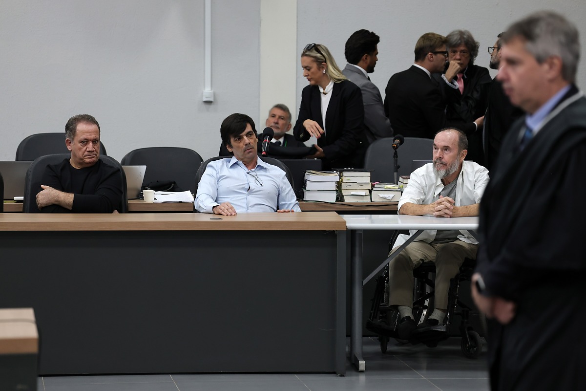 J&uacute;ri, Roberto Zampieri, Ant&ocirc;nio Gomes da Silva, Hedilerson Fialho Martins Barbosa, Etevaldo Luiz Ca&ccedil;adini de Vargas