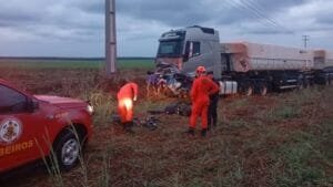 Acidente na MT-235 deixa 3 mortos