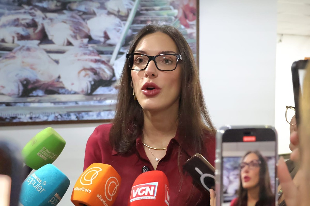 Jana&iacute;na Riva ALMT sess&atilde;o RGA