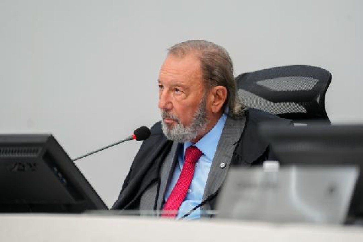 Jos&eacute; Carlos Novelli