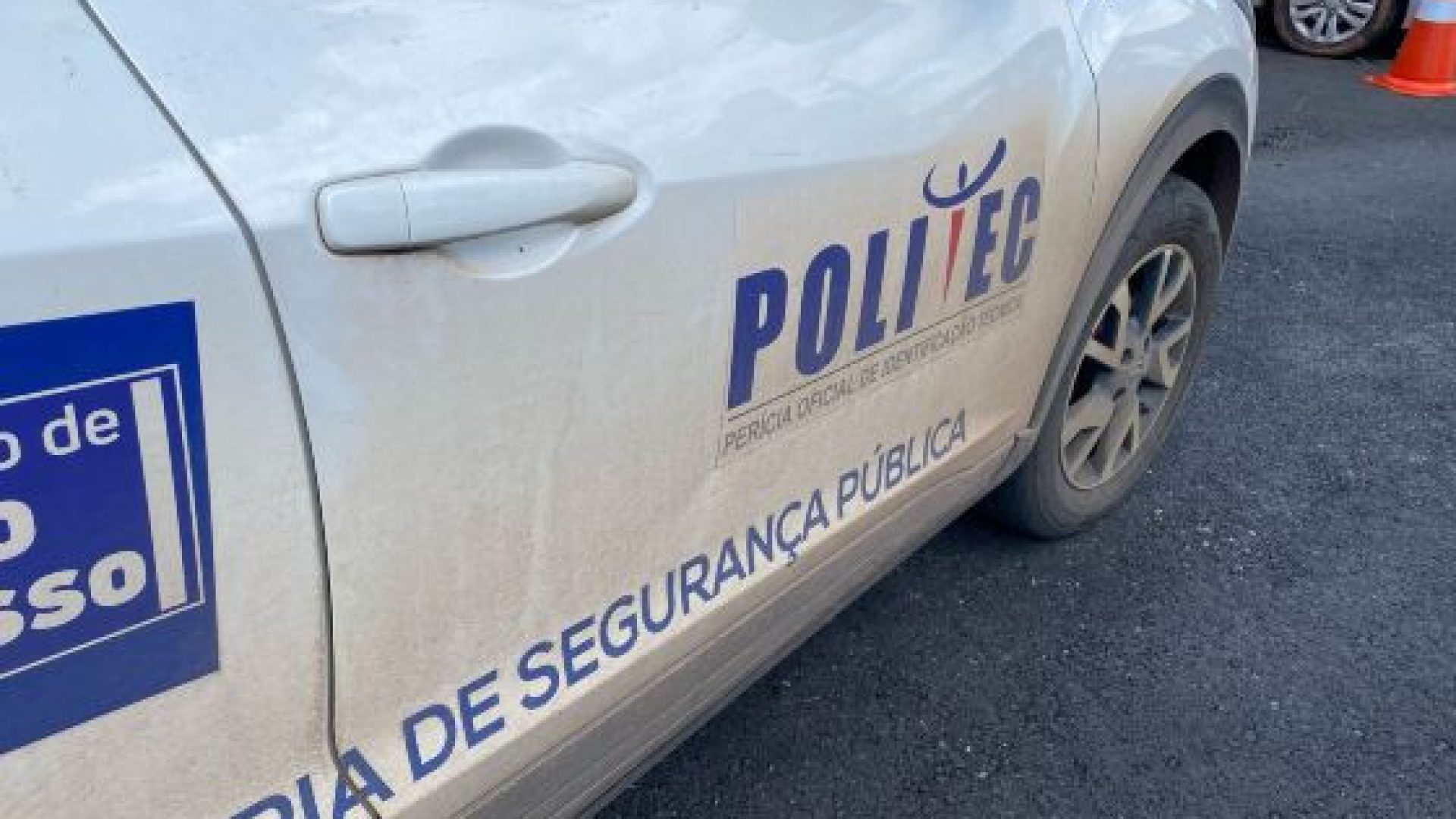 09111ba31422fd8eba3f3f45bb18b33f