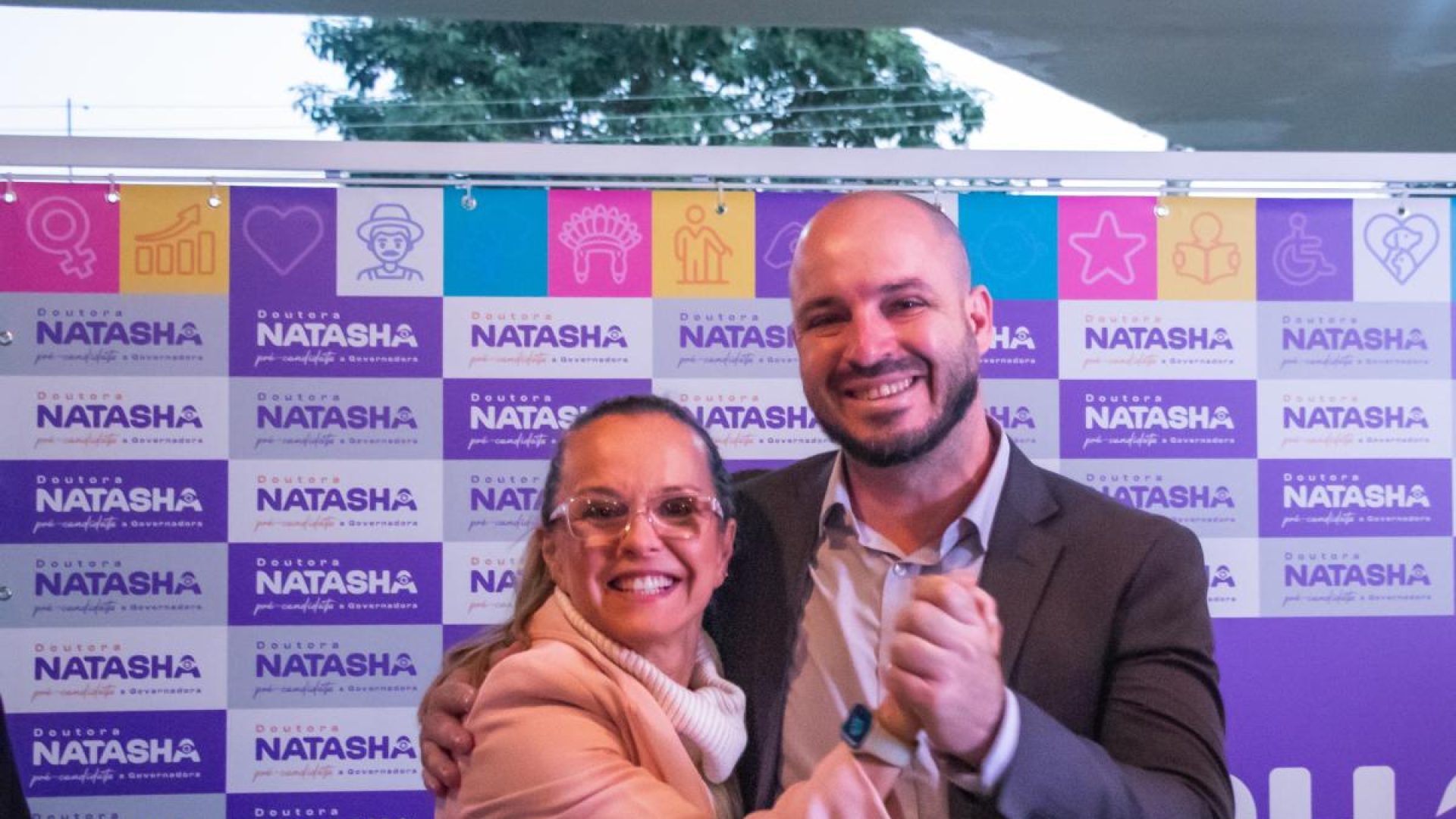 139134_natasha-slhessarenko-e-caiubi-jpg.jpg