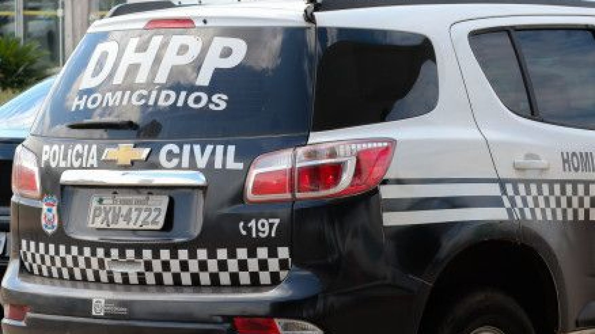 Polícia