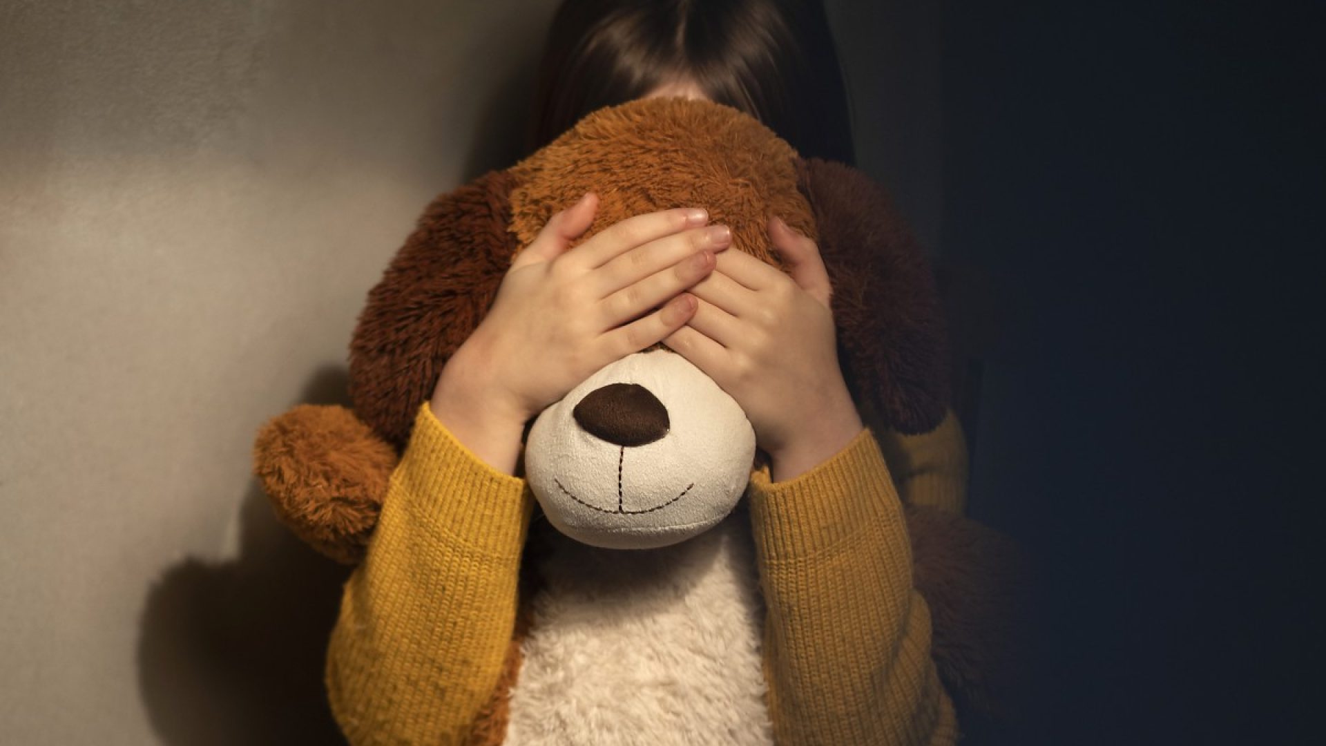 Crian&ccedil;a - abuso sexual - viol&ecirc;ncia - foto ilustrativa