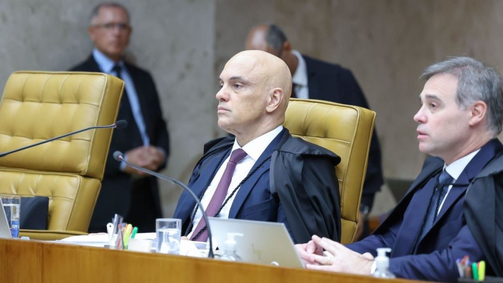 Kassio é incógnita nos cálculos de Mendonça sobre votos no caso Moraes