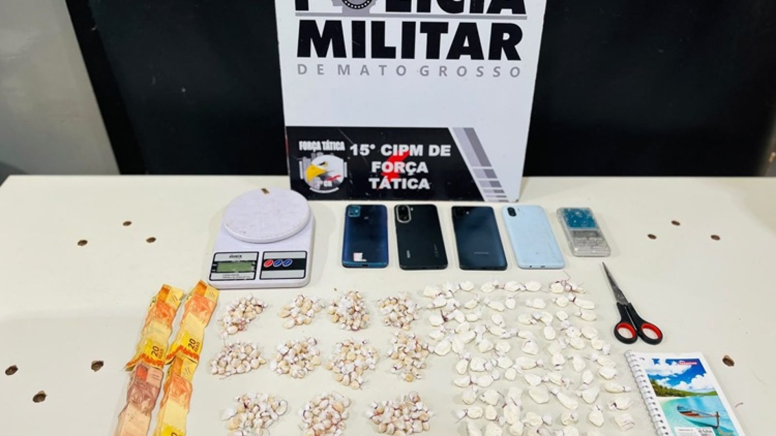 APREENSAO-DROGAS-EM-VG.jpg