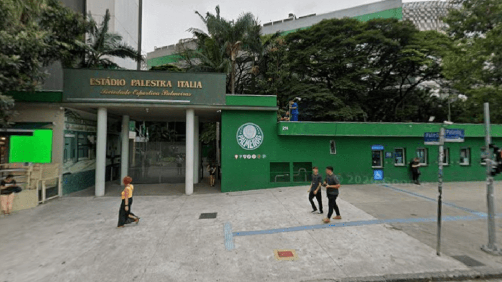 Menina de 4 anos foi estuprada dentro de um banheiro no clube Palmeiras  • Reprodução