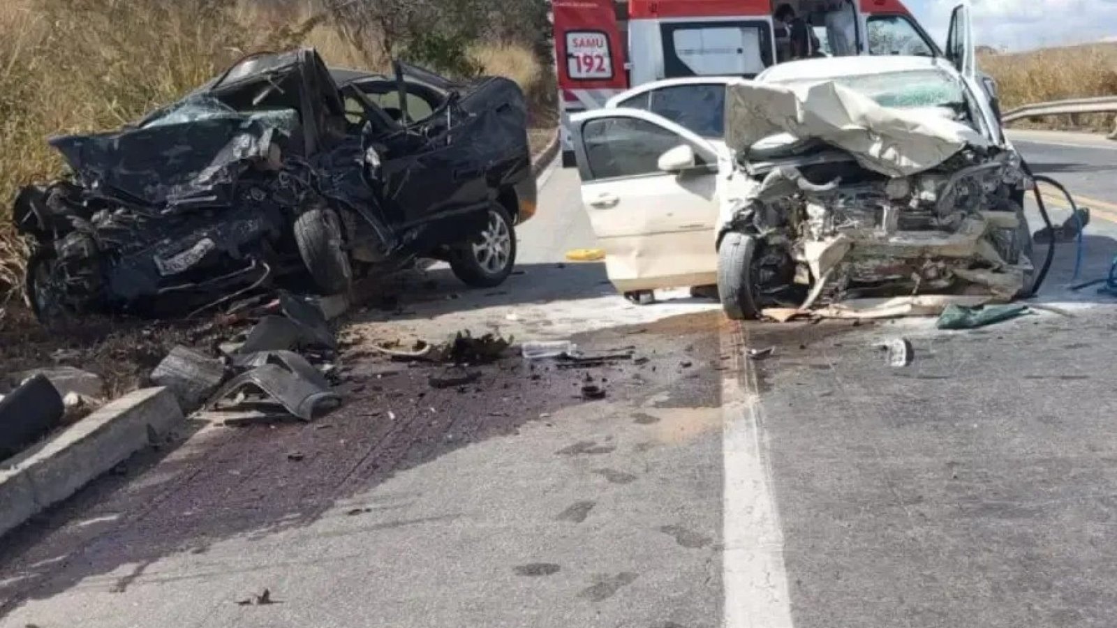 Acidente ocorreu na BR-251  • Itatiaia/Reprodução