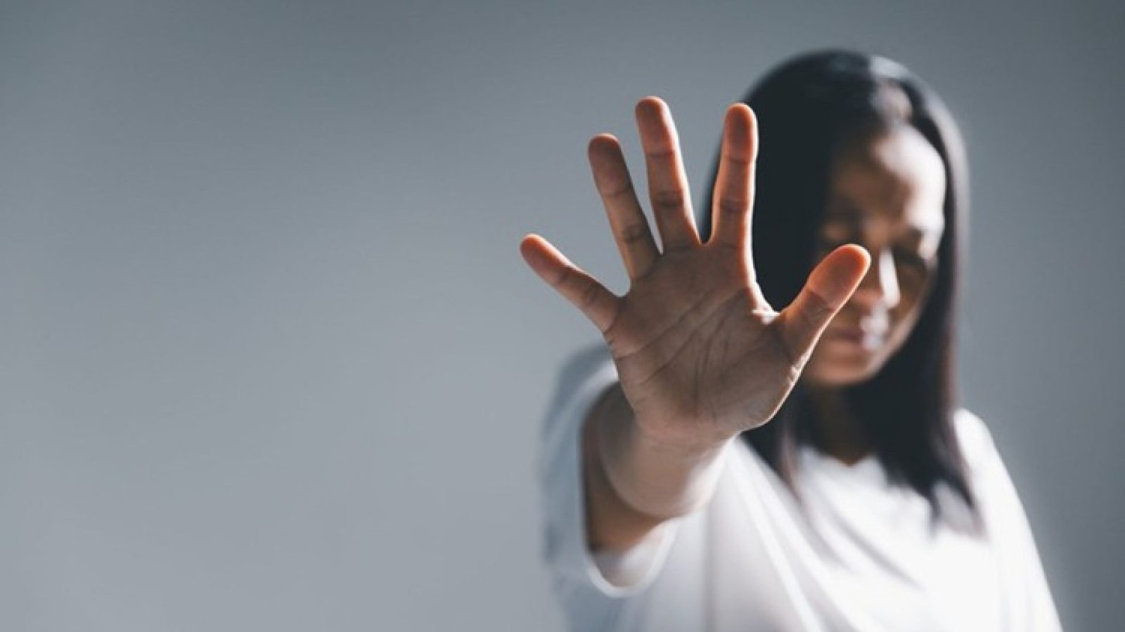 PROTECAO-MULHERES-VITIMAS-DE-VIOLENCIA.jpg