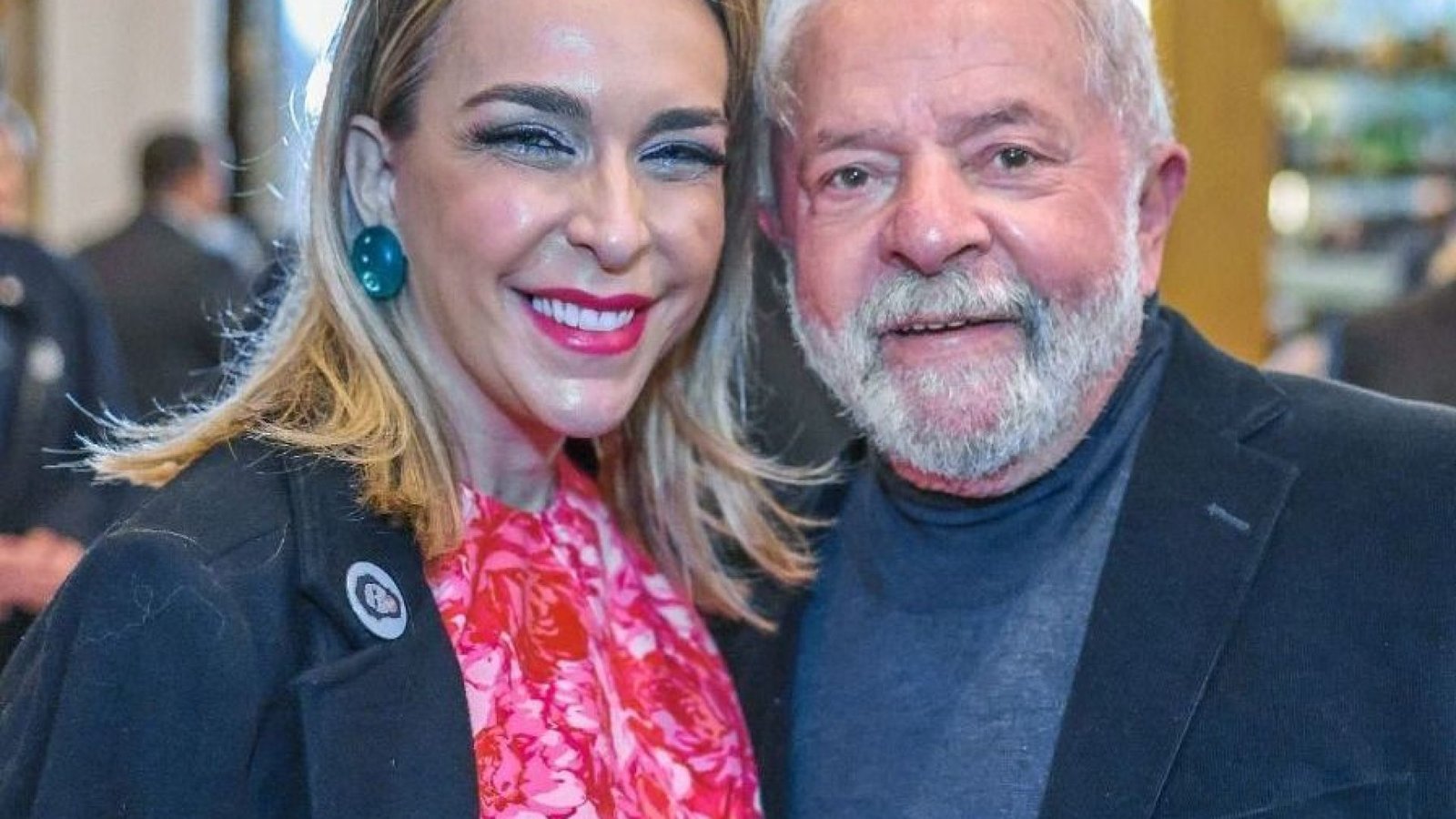 Lobista Roberta Luchsinger posta foto junto ao presidente Lula  • Reprodução