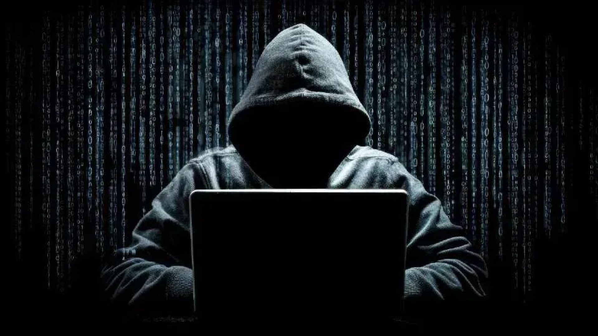 Quarta fase da Medici Umbra desmantela esquema nacional de invasão de sistemas, fraude eletrônica e lavagem de dinheiro, atingindo financiador e fonte interna que vazava dados bancários sigilosos.  • Reprodução