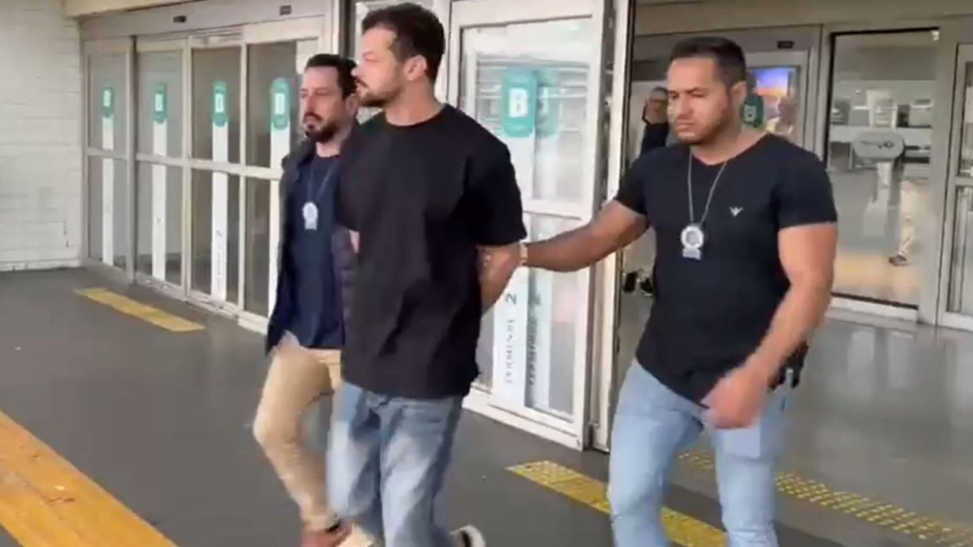 Suspeito por lavagem de dinheiro dentro da facção criminosa Tren de Aragua foi preso no Rio de Janeiro nesta terça (16)  • Divulgação
