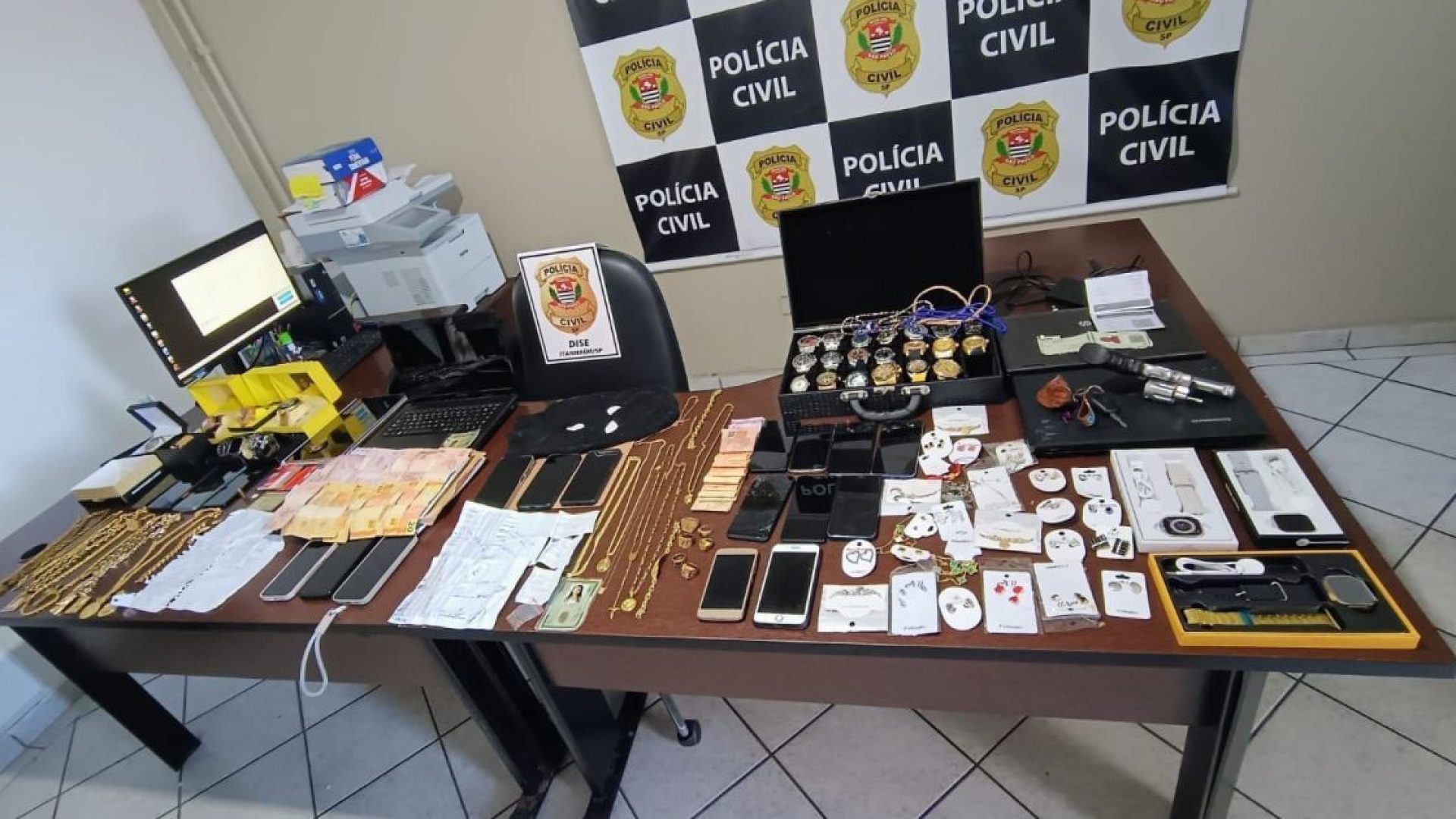 Integrantes de facção com atuação na Baixada são presos em operação da Polícia Civil  • Divulgação