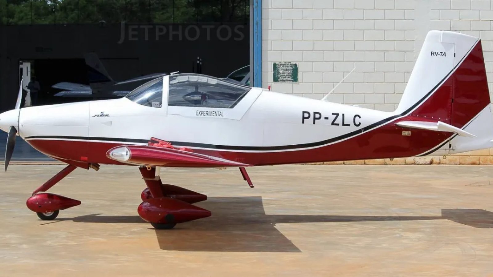 Imagens da aeronave antes da queda, no ano de 2021  • Aeroportomontesclaros / Jetphotos