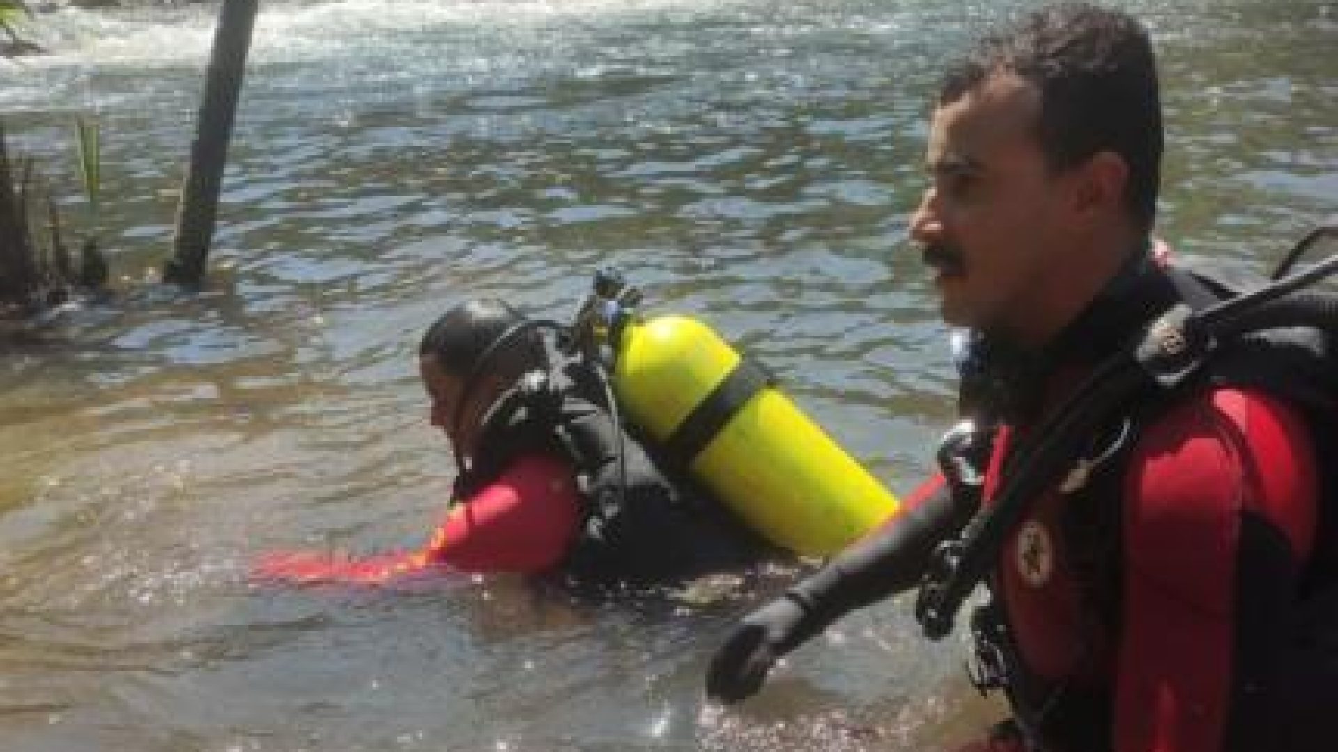 b60839ad71a18a21eacdd445cedcc017