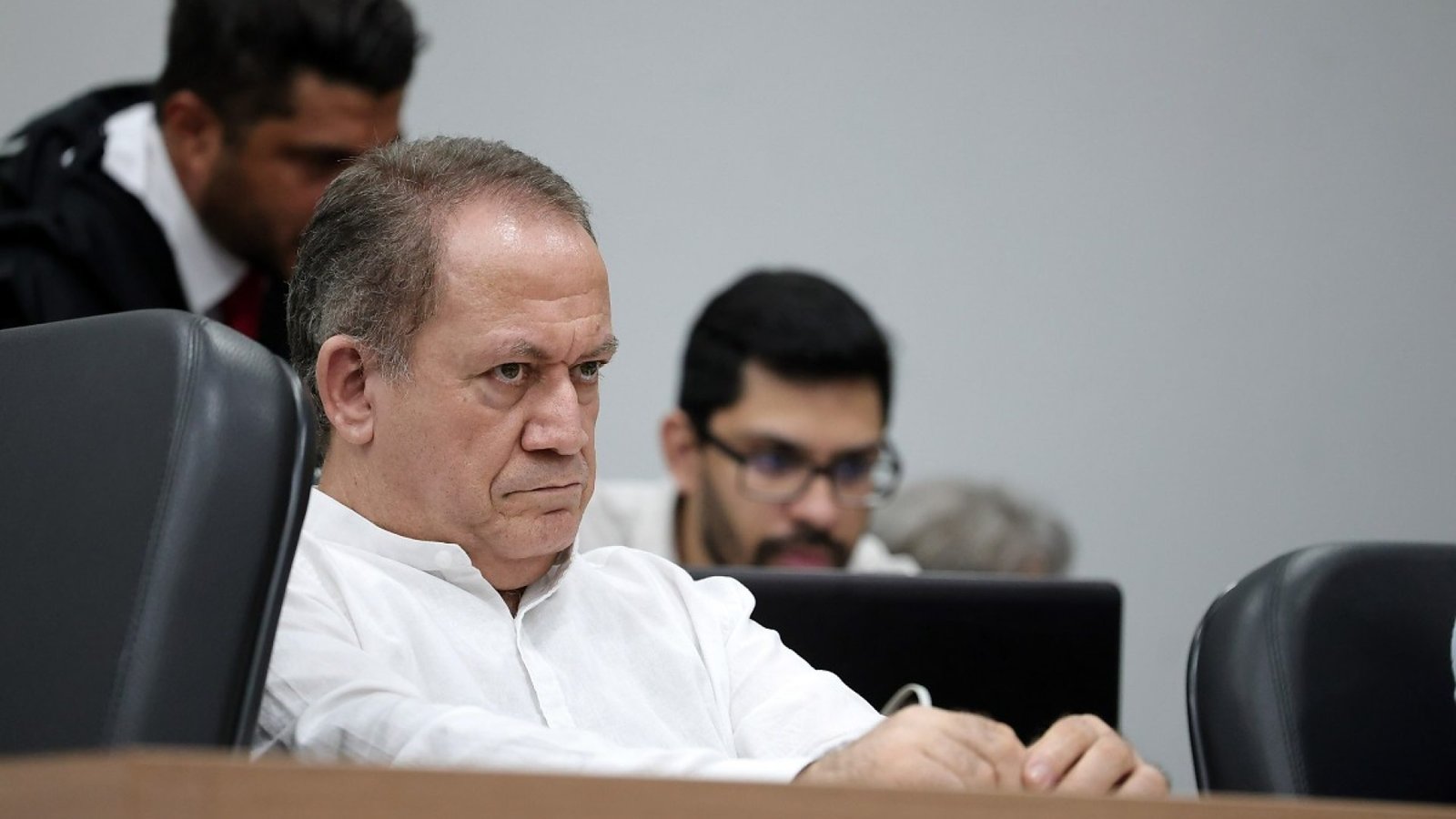 Ant&ocirc;nio Gomes da Silva, J&uacute;ri Zampieri