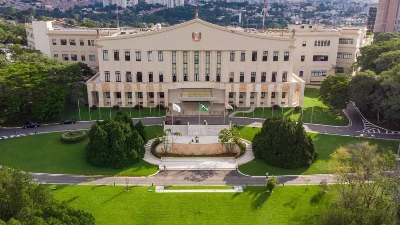Palácio dos Bandeirantes, sede do governo de SP  • Governo de SP